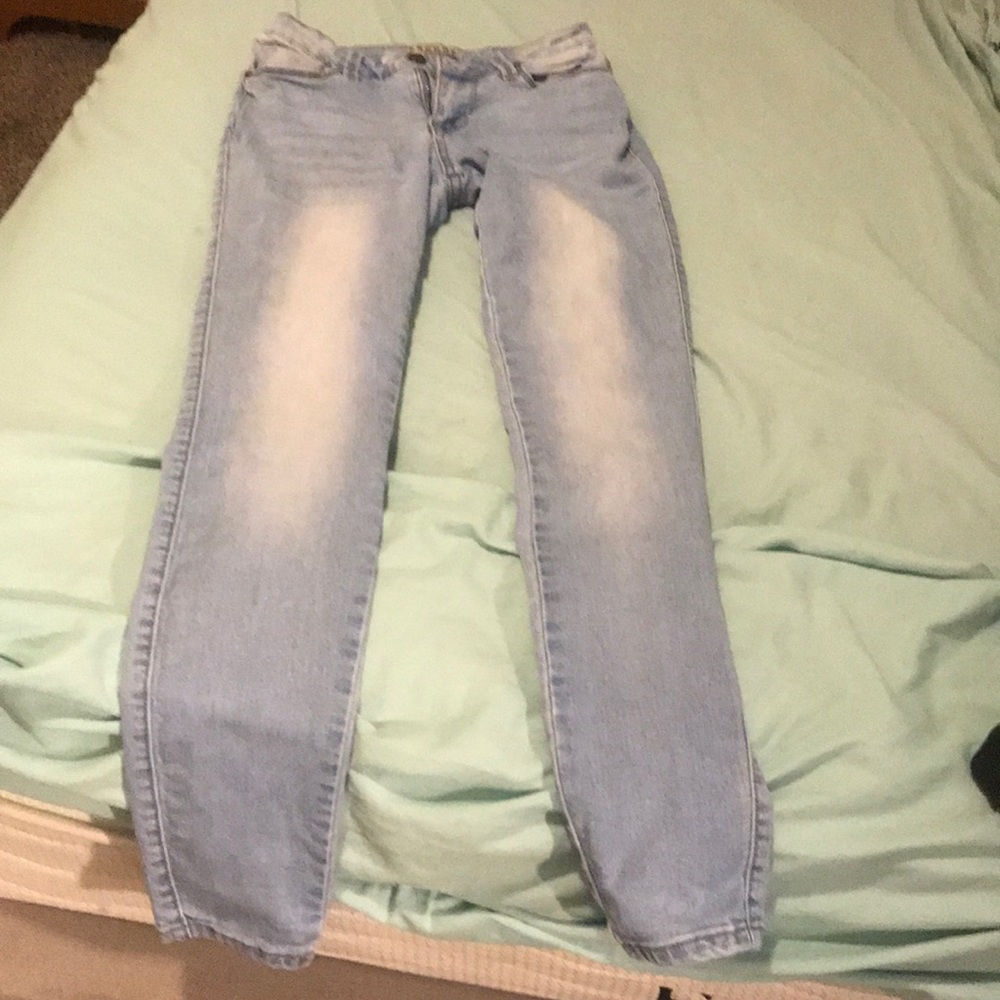 Light blue skinny jeans cute